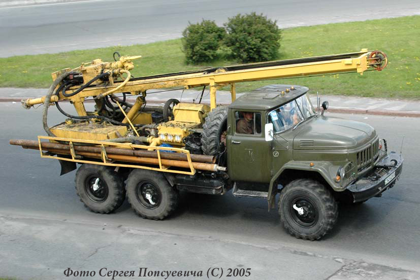 Буровая установка УРБ-2А-2 на шасси ЗиЛ-131Н. Киев. Окружная дорога/ пр. Победы.