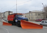 Комбинированная дорожная машина на шасси Урал NEXT 55571-72 #О 213 МЕ 45 . Курган, улица Савельева