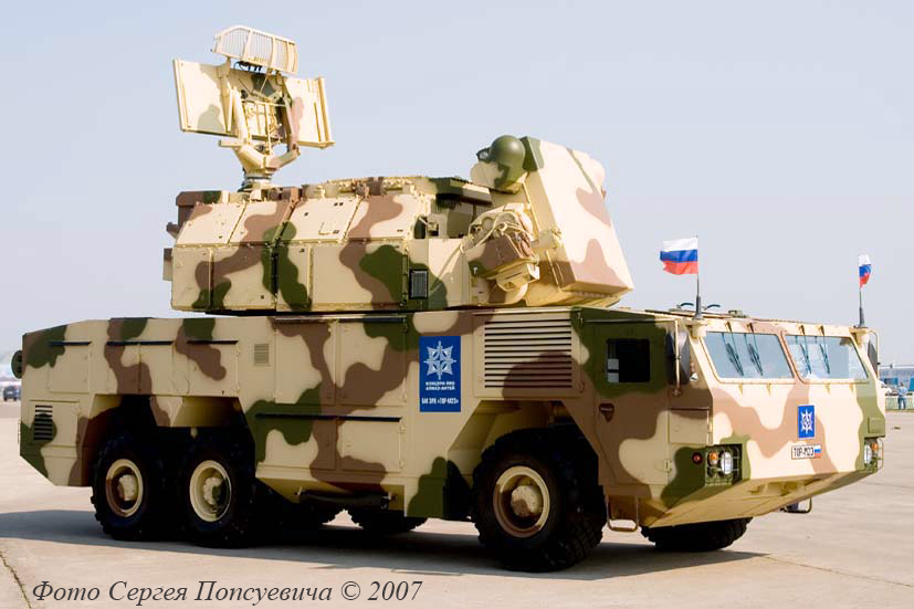 Боевая машина 9А331МК, ЗРК "Тор-М2Э" на шасси МЗКТ-6922. МАКС-2007.. Московская обл. г. Жуковский. 