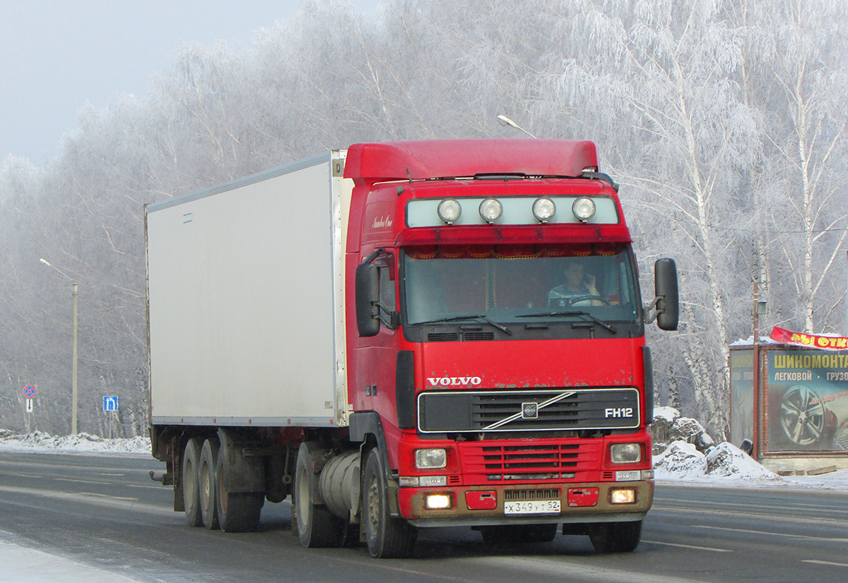 Седельный тягач Volvo FH12.380 #Х 349 УТ 52. Новосибирская область, Бердск, Барнаульская улица