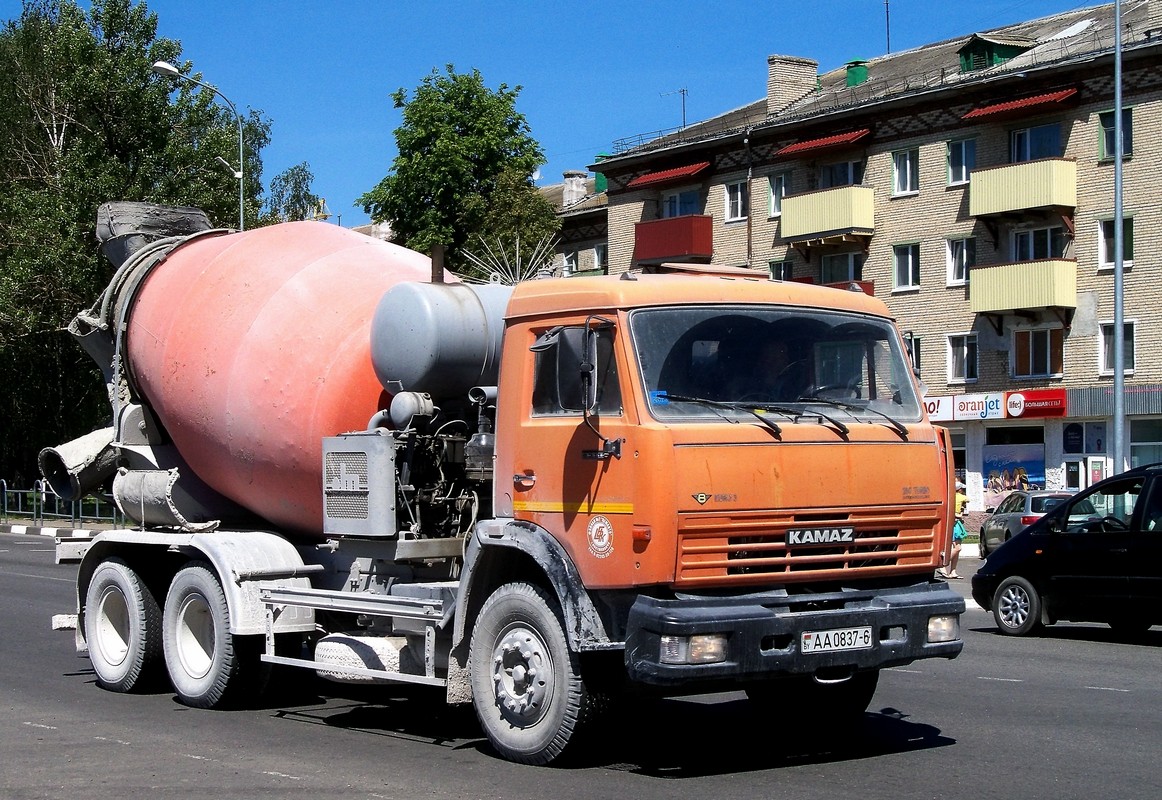 Автобетоносмеситель на шасси КамАЗ-65115 #АА 0837-6. Беларусь, Могилёвская область, Кричев
