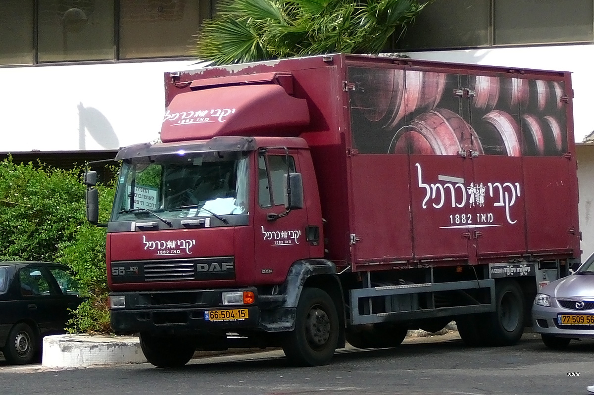 Фургон на базе DAF 55 210. Израиль, Эйлат