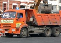 Cамосвал КамАЗ-65115 #В 409 ВХ 82. г. Самара, пл. им. В. В. Куйбышева