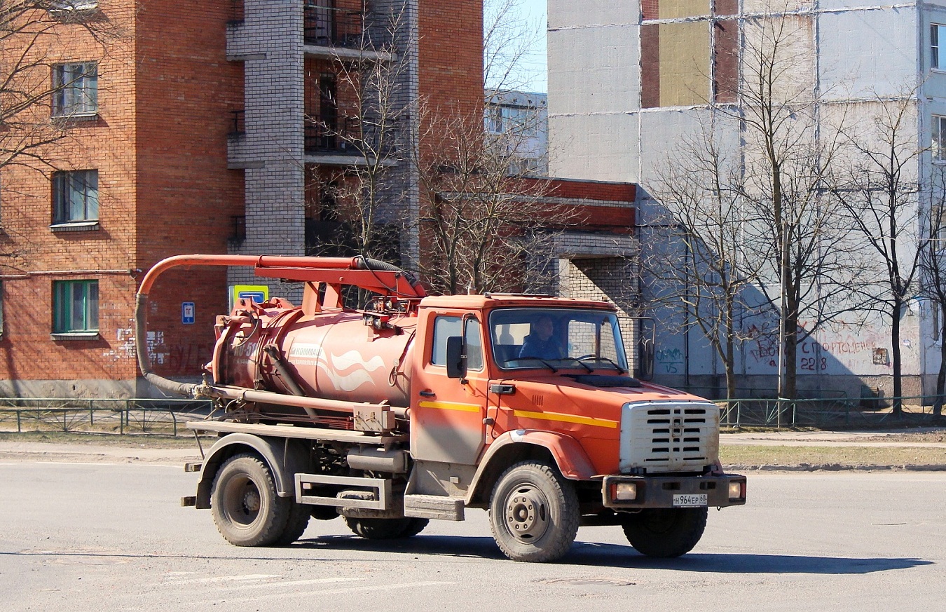КО-510 на шасси ЗИЛ-433362 #Н 964 ЕР 60. Псков, Инженерная улица