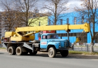 Автокран КС-3575А на шасси ЗИЛ-133ГЯ #Х 813 ЕУ 60. Псков, улица Труда
