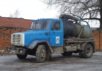 Илососная машина КО-510 на шасси ЗИЛ-433362 #О 697 АС 60. Псков, улица Советской Армии