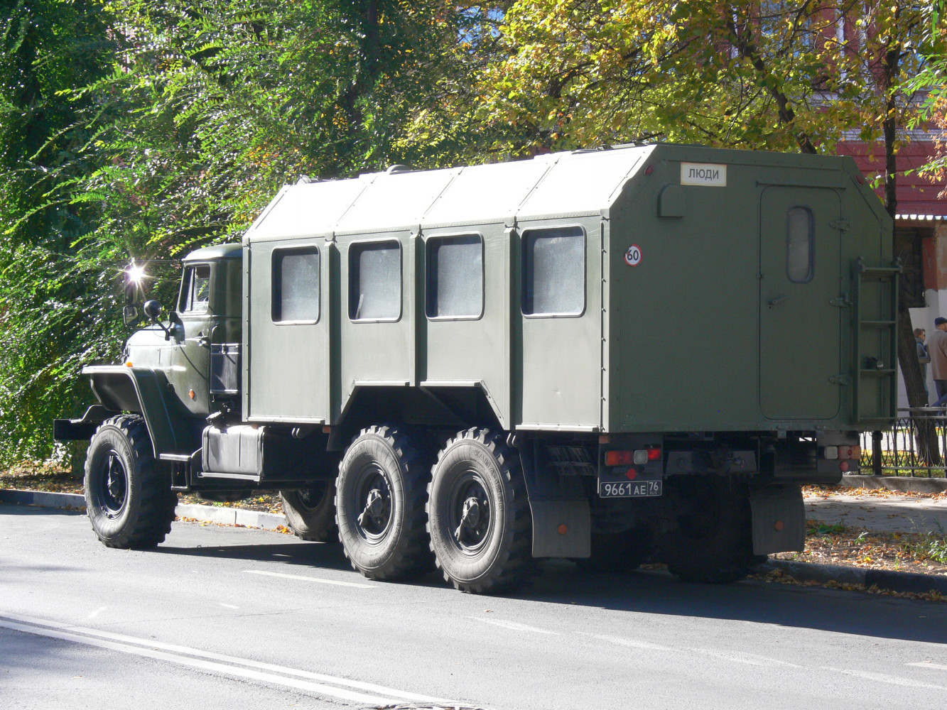 Вахтовка на шасси Урал-4320-0911-30 #9661 ае 76. г. Самара, ул. Фрунзе