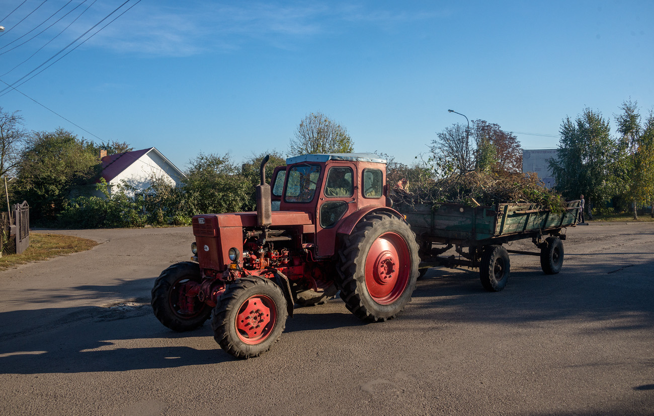 Трактор Т-40АМ. Львовская область, Белз