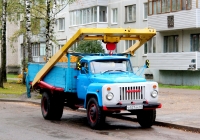  Портальный погрузчик ЦПКТБ-А853 на автомобиле ГАЗ-53-12 #О 527 АХ 60. Псков, улица Новоселов