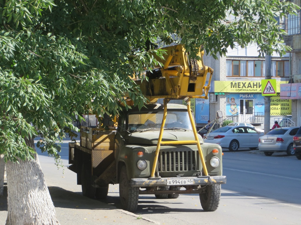 Автоподъёмник АГП-18.02 на шасси ГАЗ-53-12 #А 994 ЕВ 45. Курган, улица Куйбышева