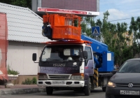 Автовышка на шасси Isuzu Elf #О 284 УР 72. Тюмень 