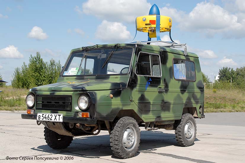 БЛА "Монолит" на автомобиле ЛуАЗ-969М  #В 5462 ХТ на выставке Авиасвит-21. Киевская область, Гостомель, аэропорт "Антонов"