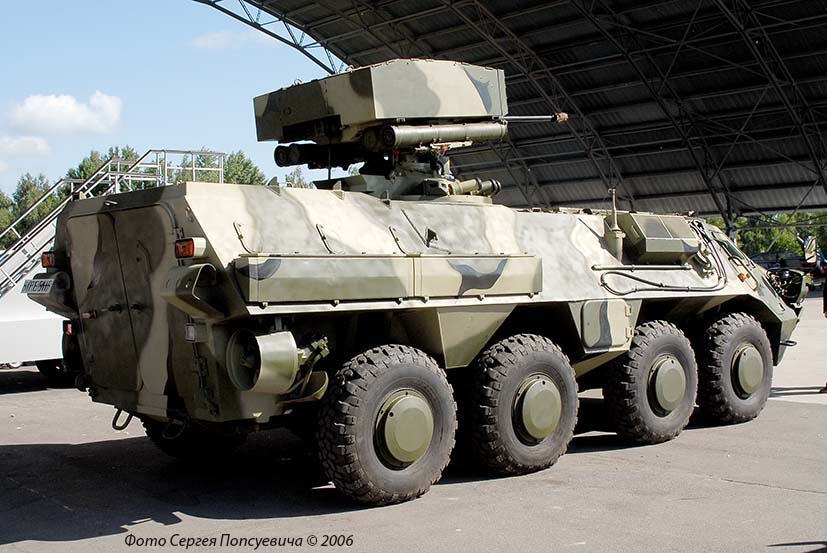 Бронетранспортер БТР-4 с боевым модулем "Гром". Авиасвит-21.. Киевская область, Гостомель, аэропорт "Антонов"