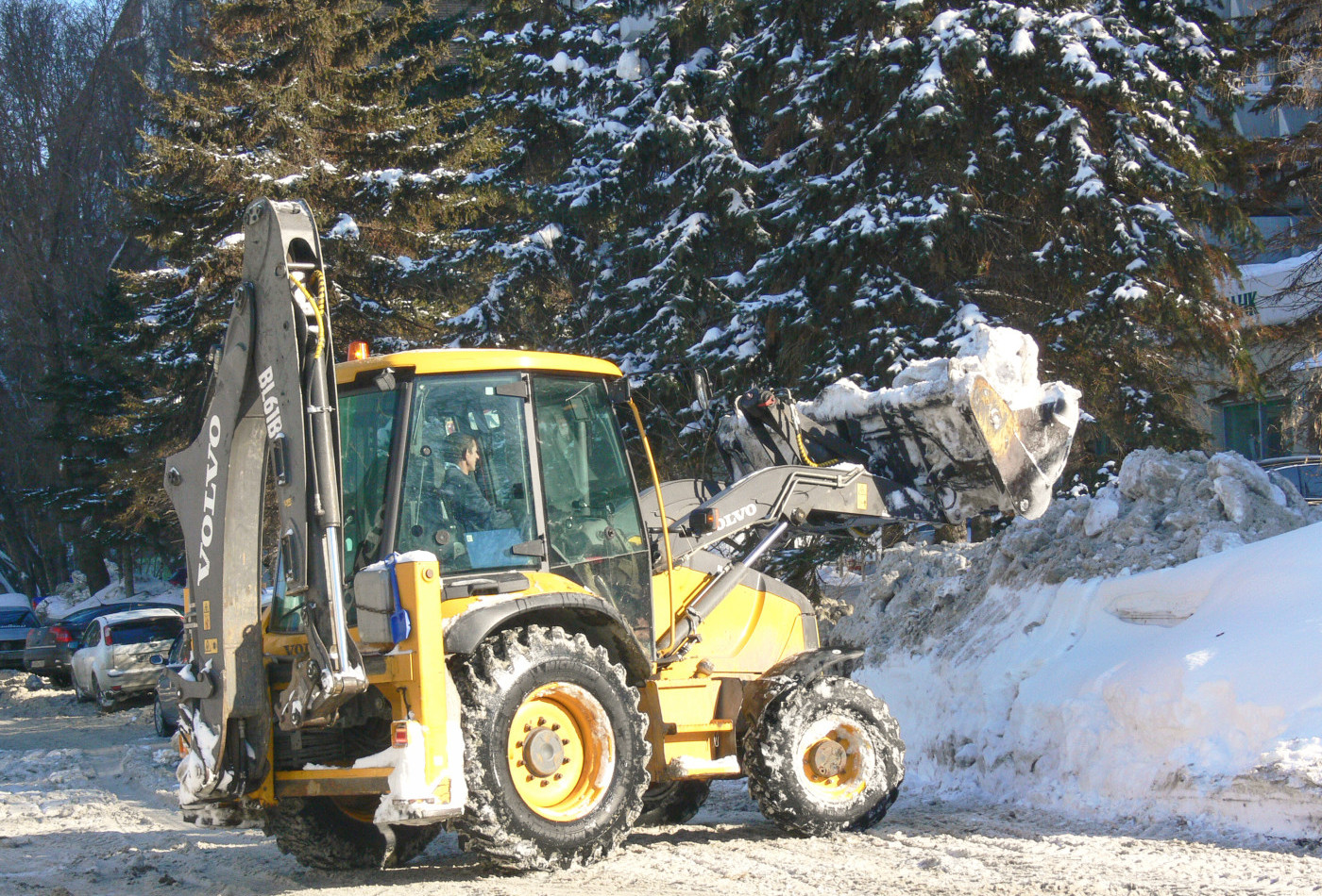 Экскаватор-фронтальный погрузчик Volvo BL61B. г. Самара, ул. Ново-Садовая