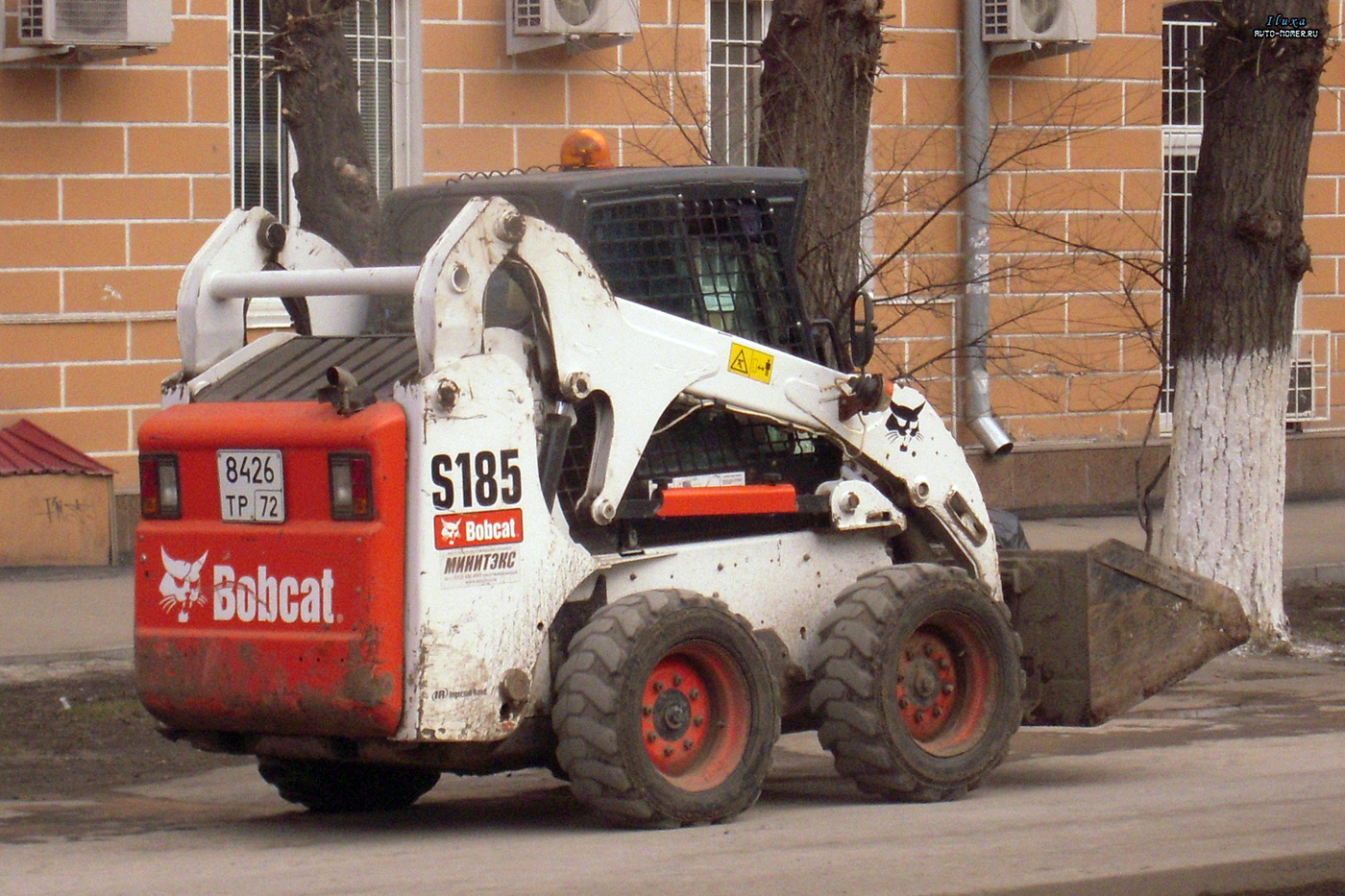 Фронтальный погрузчик Bobcat S185 #8426 ТР 72 . Тюмень