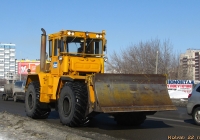 Погрузчик К-702М*. Алтайский край, Барнаул, Власихинская улица
