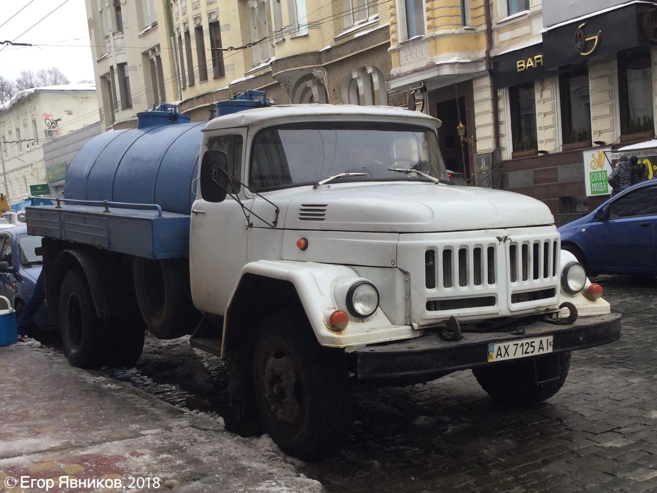 Автоцистерна АЦПТ-5,0 на базе ЗиЛ-431412, #АХ7125АI. Харьковская область, г. Харьков, улица Сумская 