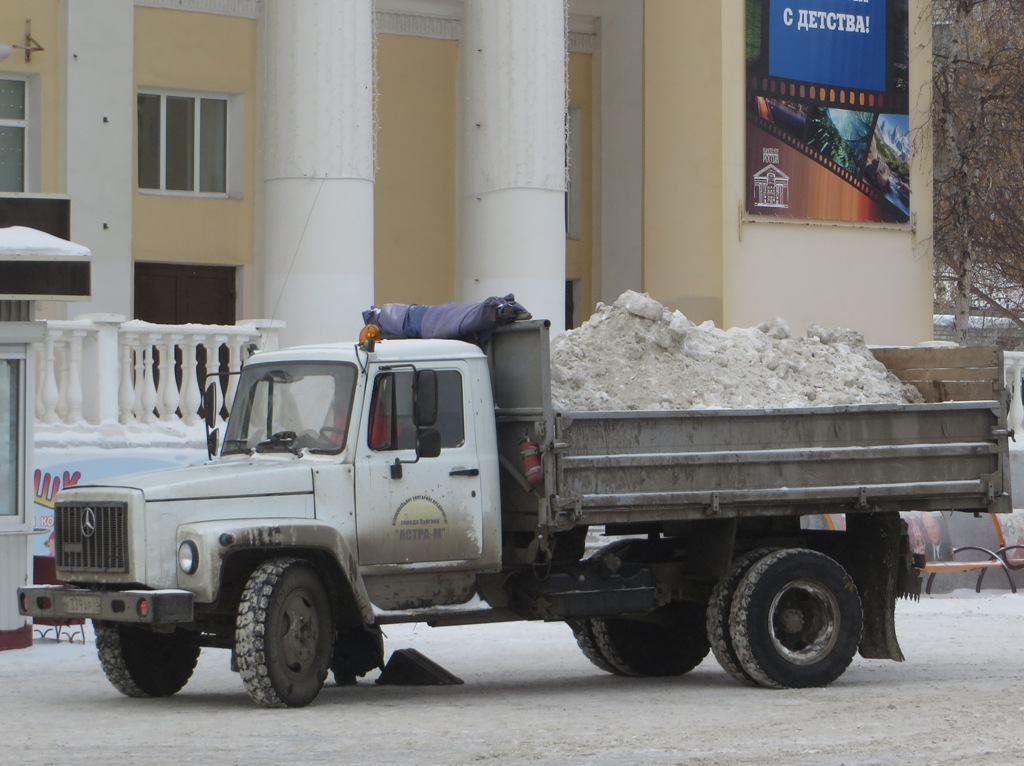 Самосвал ГАЗ-САЗ-3507 на шасси ГАЗ-33072 #К 339 АР 45.  Курган, улица Гоголя