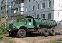 Самосвал КрАЗ-256Б1, #АХ9369СА, провалился в мягкий грунт . Харьковская область, г. Харьков, улица Академика Павлова, 313Б