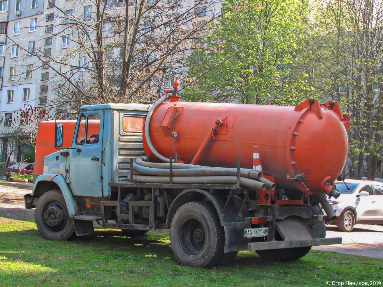 Илососная машина КО-510 на шасси ЗиЛ-433362, #АХ4601АВ. Харьковская область, г. Харьков, улица Блюхера 