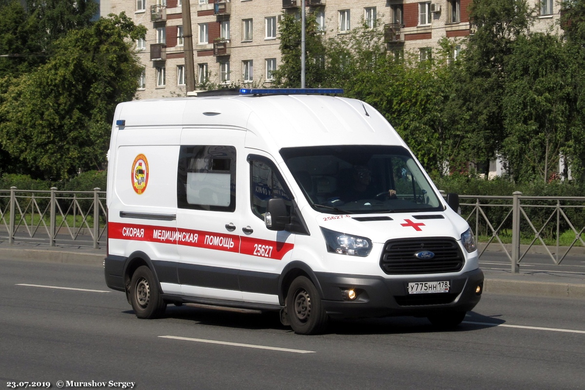 АСМП Нижегородец-22270C на базе Ford Transit* #У 775 НН 178. Санкт-Петербург, улица Типанова