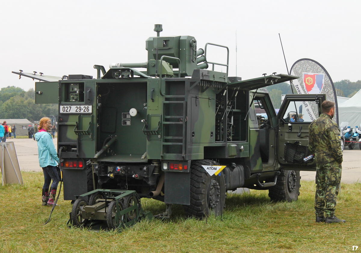 S-LOV-CBRN на базе Iveco LMV #02729-26. Lotnisko Leoše Janáčka, Острава, Чехия