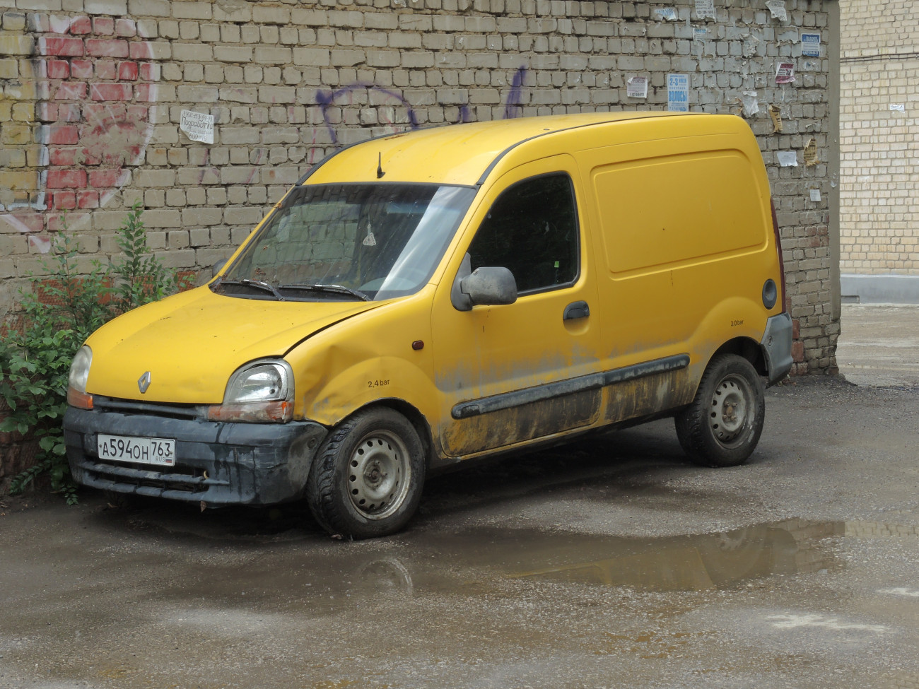 фургон Renault Kangoo #А594ОН763. г. Самара, пр. Масленникова