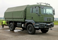 Бортовой грузовой автомобиль Tanax Aktis 4x4.1R-08 VV вооруженных сил Словакии #6464846. Lotnisko Leoše Janáčka, Острава, Чехия