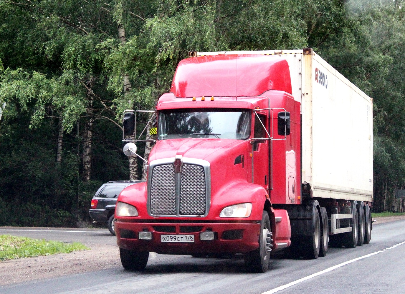 Седельный тягач Kenworth T660 #Х 099 СТ 178. Псков, Ленинградское шоссе