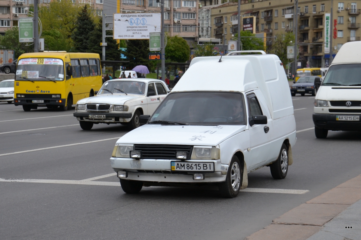 ЗАЗ-110550 «Pick-Up». Украина, Киев, бульвар Тараса Шевченко