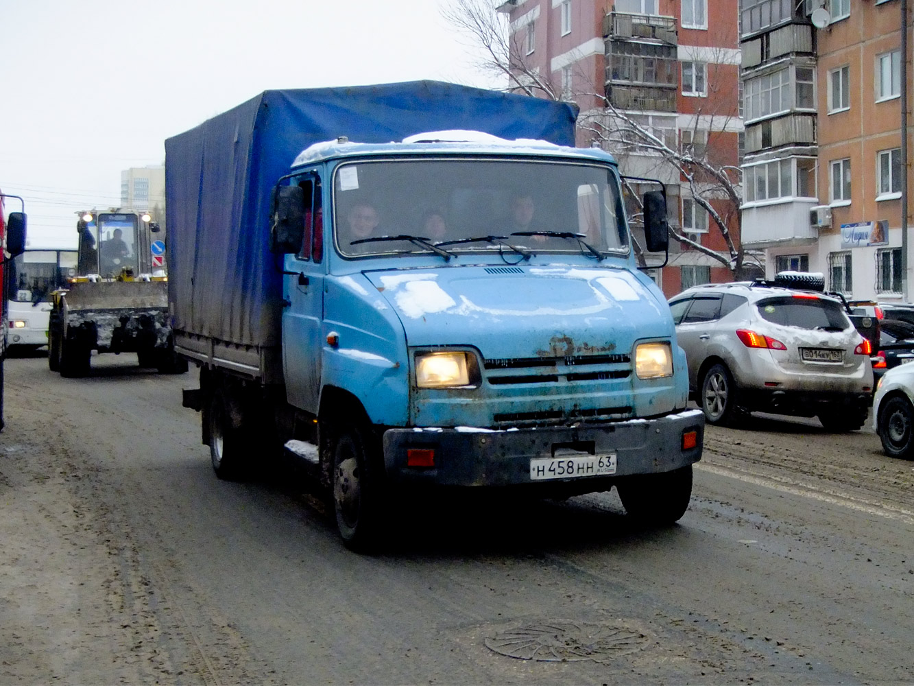 ЗиЛ-5301 #Н 458 НН 63. Самара, улица Авроры