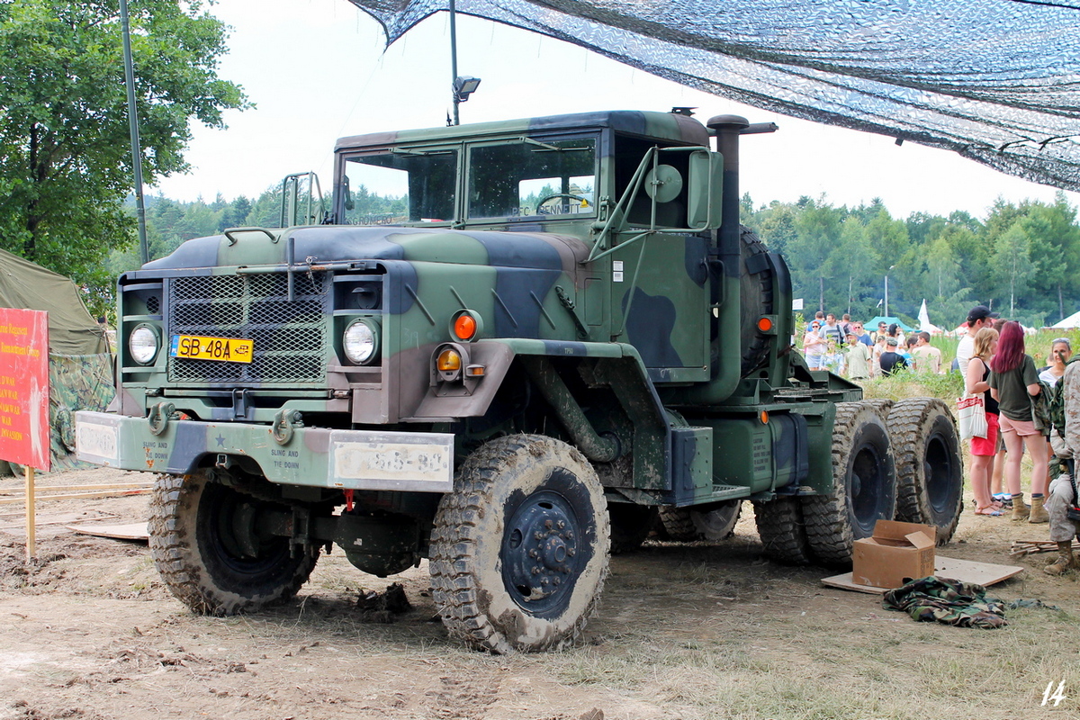 Седельный тягач AM General M939.. Бытом, Польша