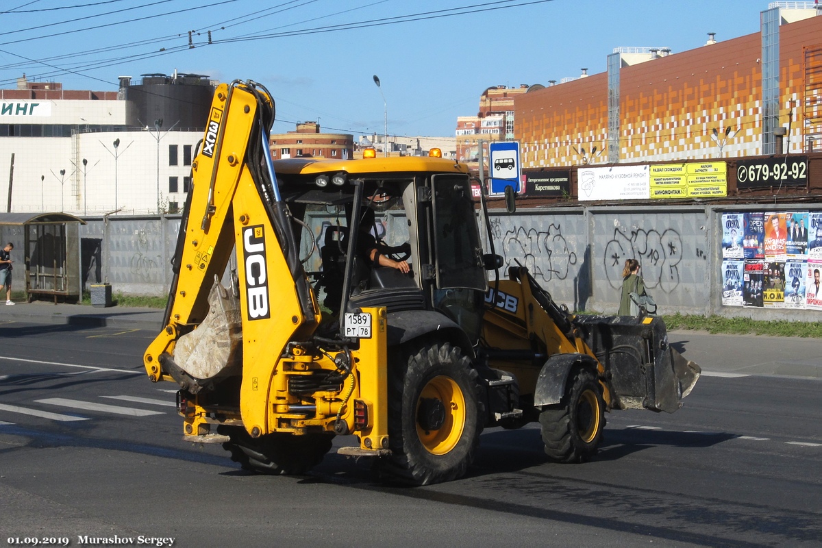 Экскаватор-погрузчик JCB 3CX #1589 РТ 78. Санкт-Петербург, Торфяная дорога