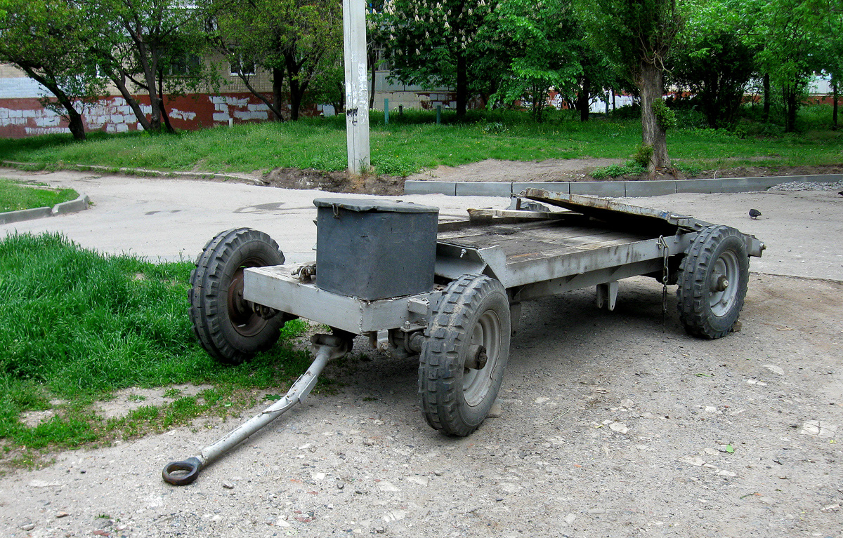 Прицеп для перевозки дорожного катка. Харьковская область, г. Харьков, Ферганская улица