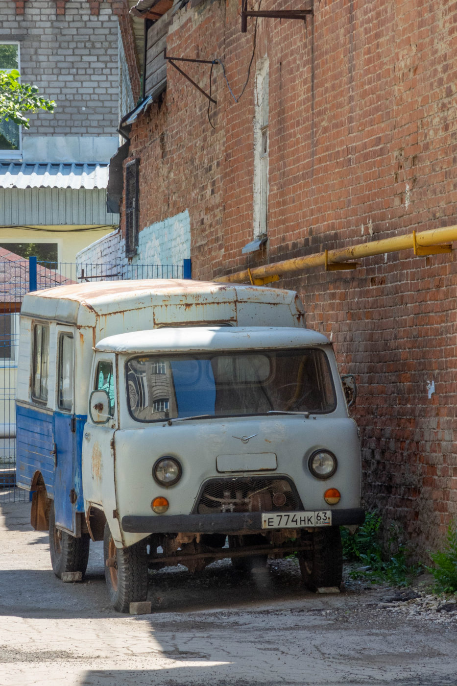 Вахтовый автобус ТС-17144 на шасси УАЗ-3303 #Е774НК63. г. Самара, ул. Садовая