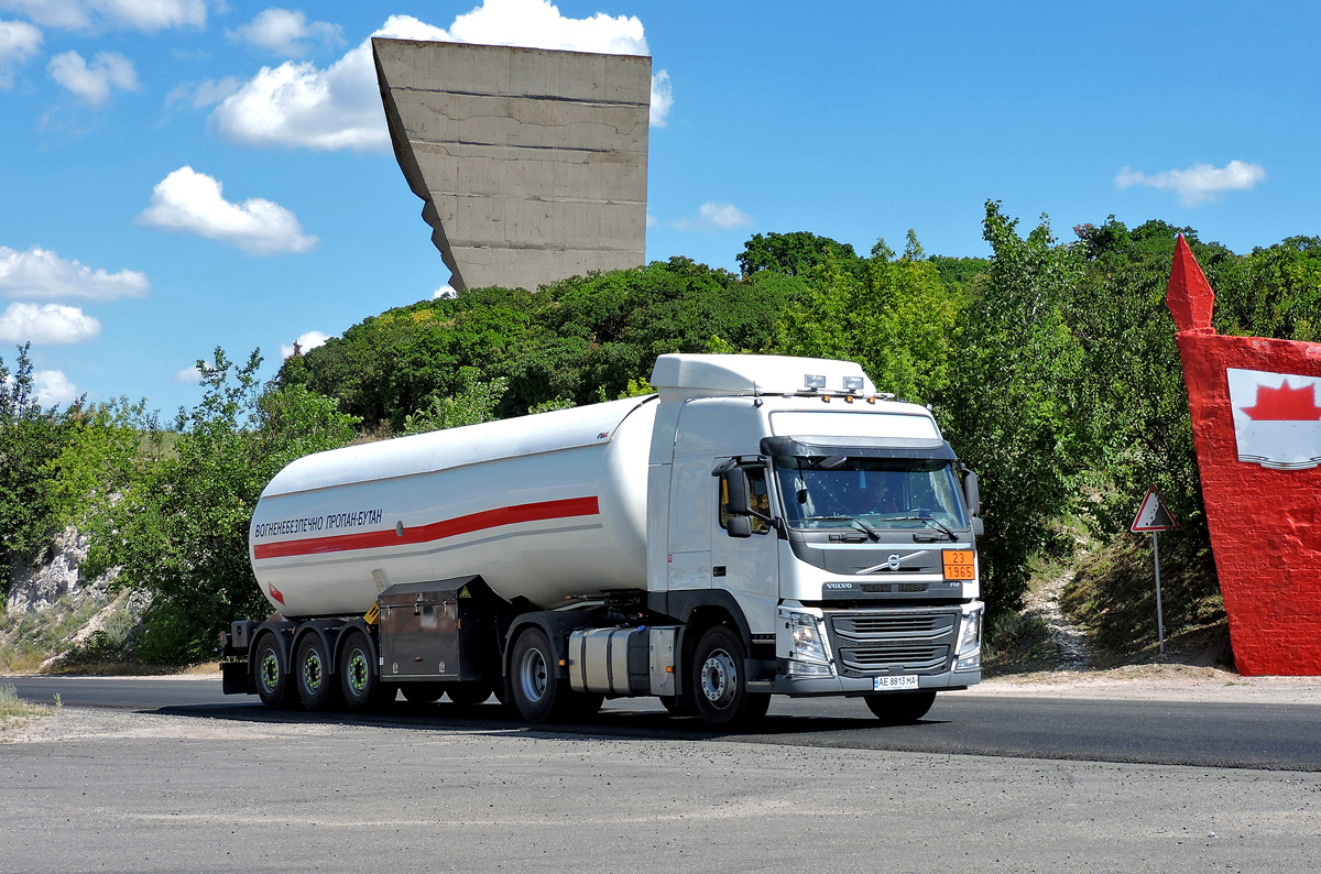 Седельный тягач Volvo FM #АЕ 8813 МА. Харьковская область, г. Изюм, улица Ростовский Шлях