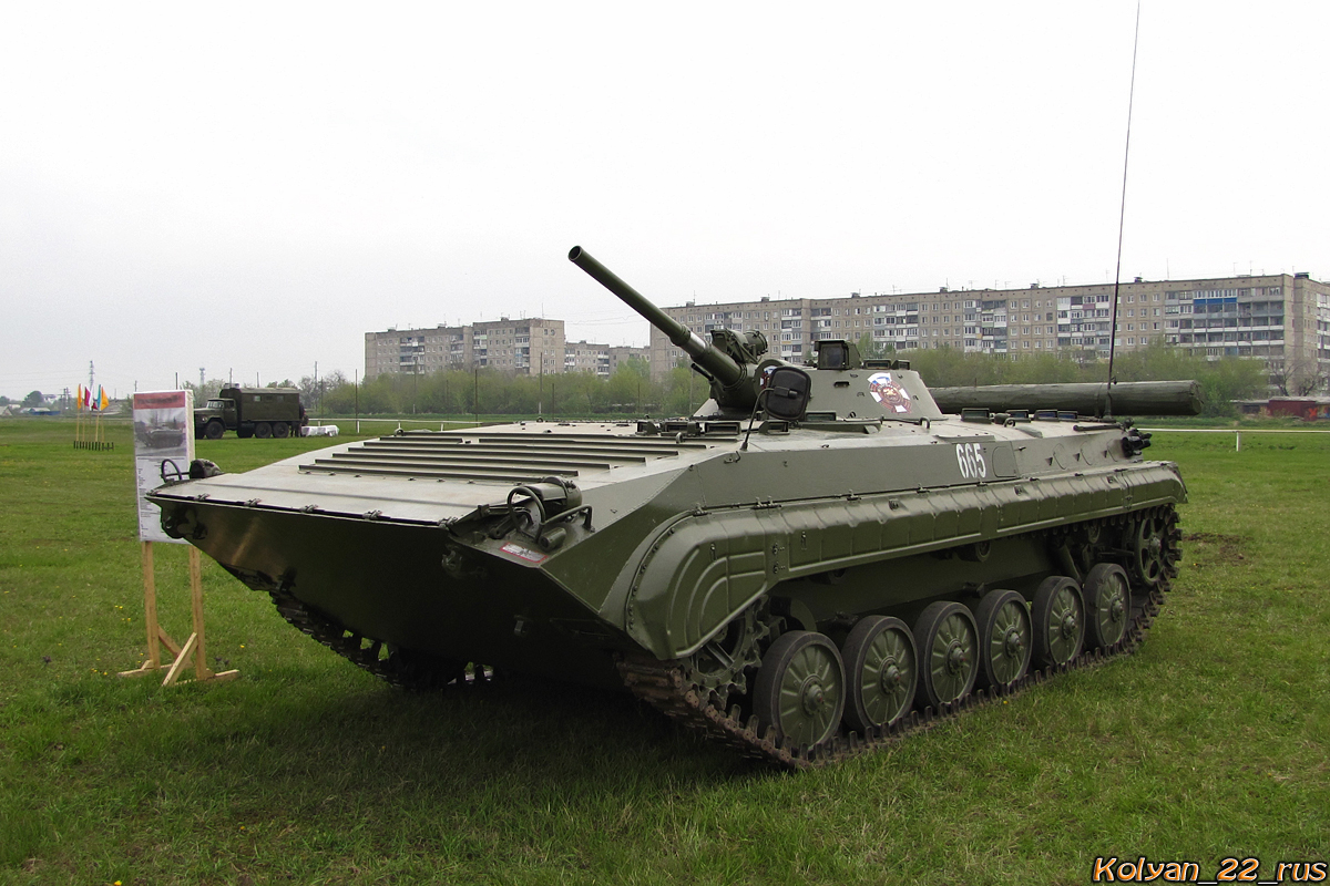БМП-1. Алтайский край, Барнаул, Ипподром