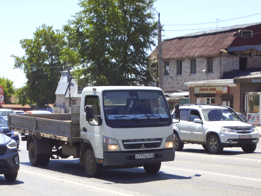 Бортовой грузовой автомобиль Mitsubishi Canter (2016) #С717АЕ163. г. Самара, ул. Авроры