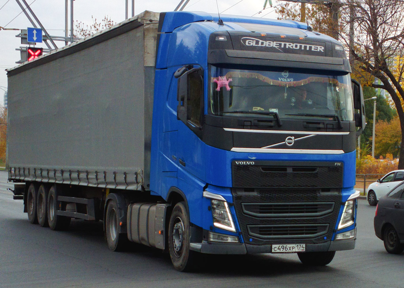 Седельный тягач Volvo FH12 #С496ХР174. г. Самара, Московское шоссе