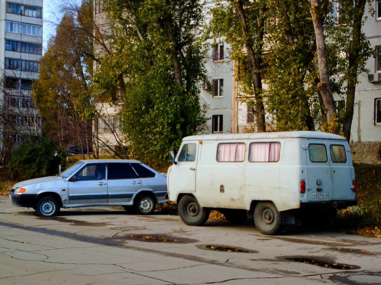 Микроавтобус УАЗ-2206 #Н829ВО63. г. Самара, ул. Георгия Димитрова