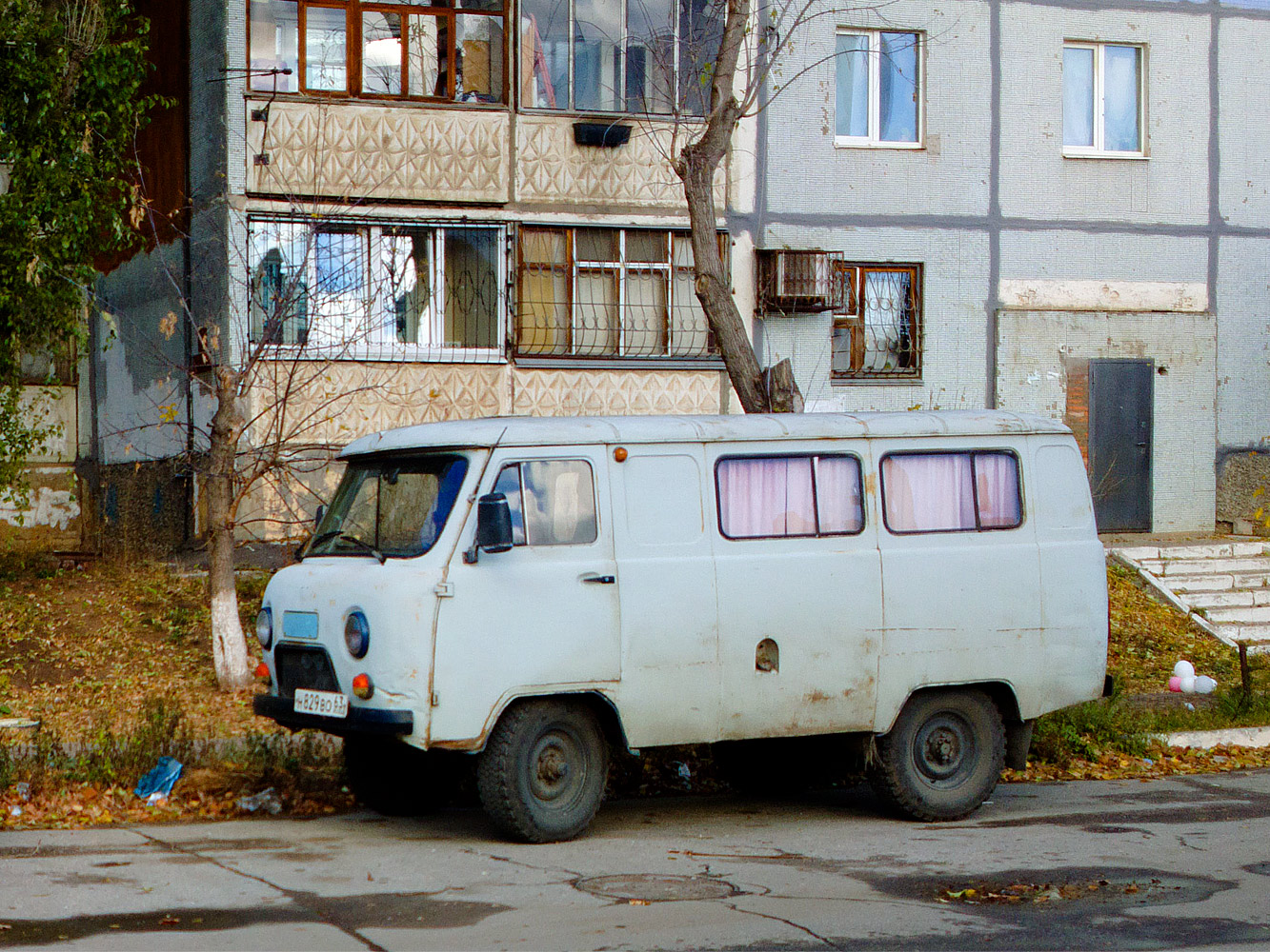 Микроавтобус УАЗ-2206 #Н829ВО63. г. Самара, ул. Георгия Димитрова