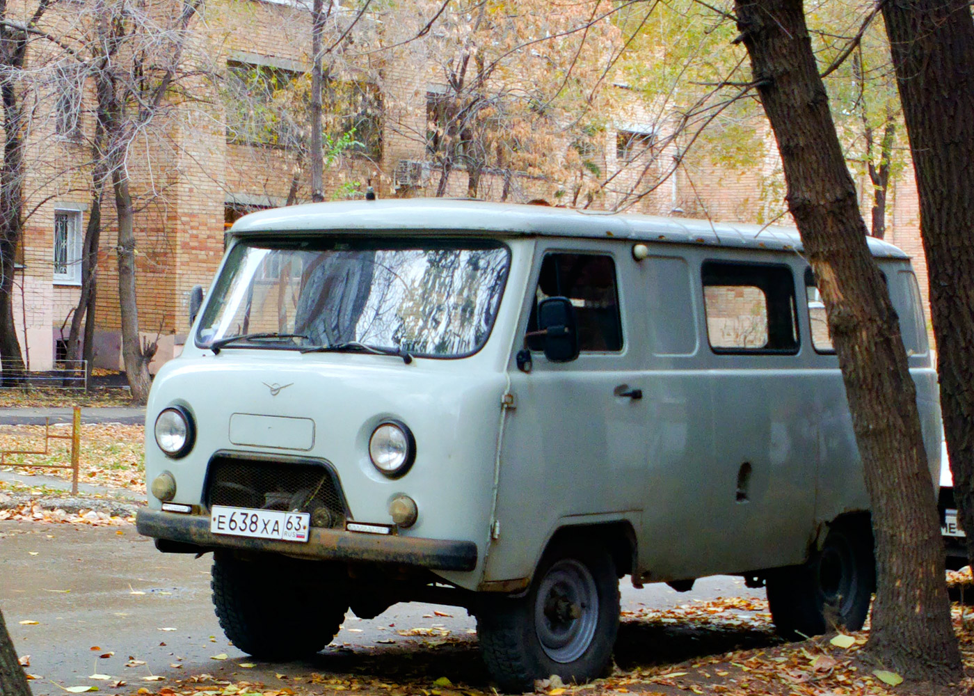 УАЗ-3962 #Е638ХА63. Самара, Магнитогорская улица