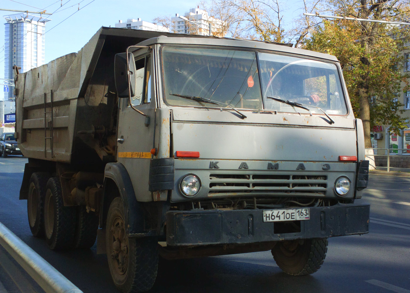 Самосвал КамАЗ-55111  #Н641ОЕ163. г. Самара, Московское шоссе