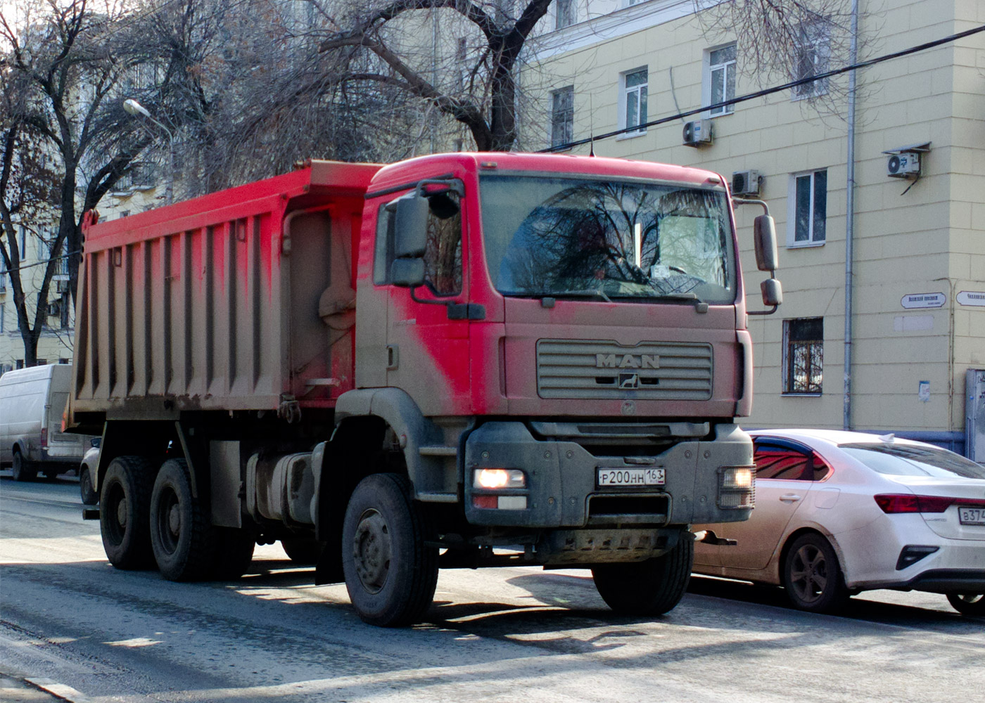 Самосвал на шасси MAN TGA 40.480 #Р200НН63. г. Самара, Волжский проспект