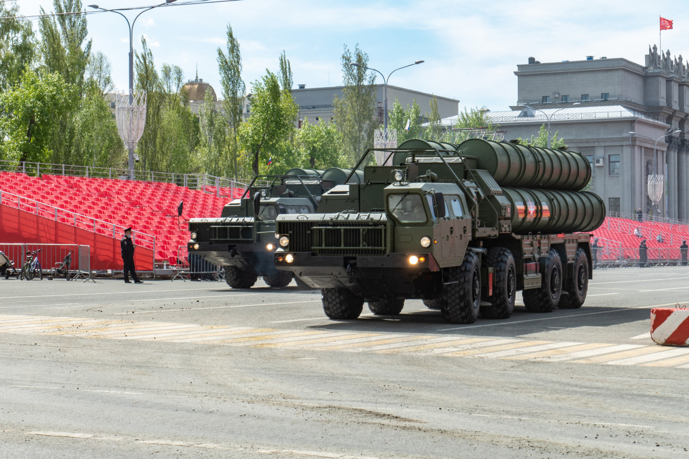 пусковая установка С-300ПС парадного расчета. г. Самара, пл. им. В. В. Куйбышева