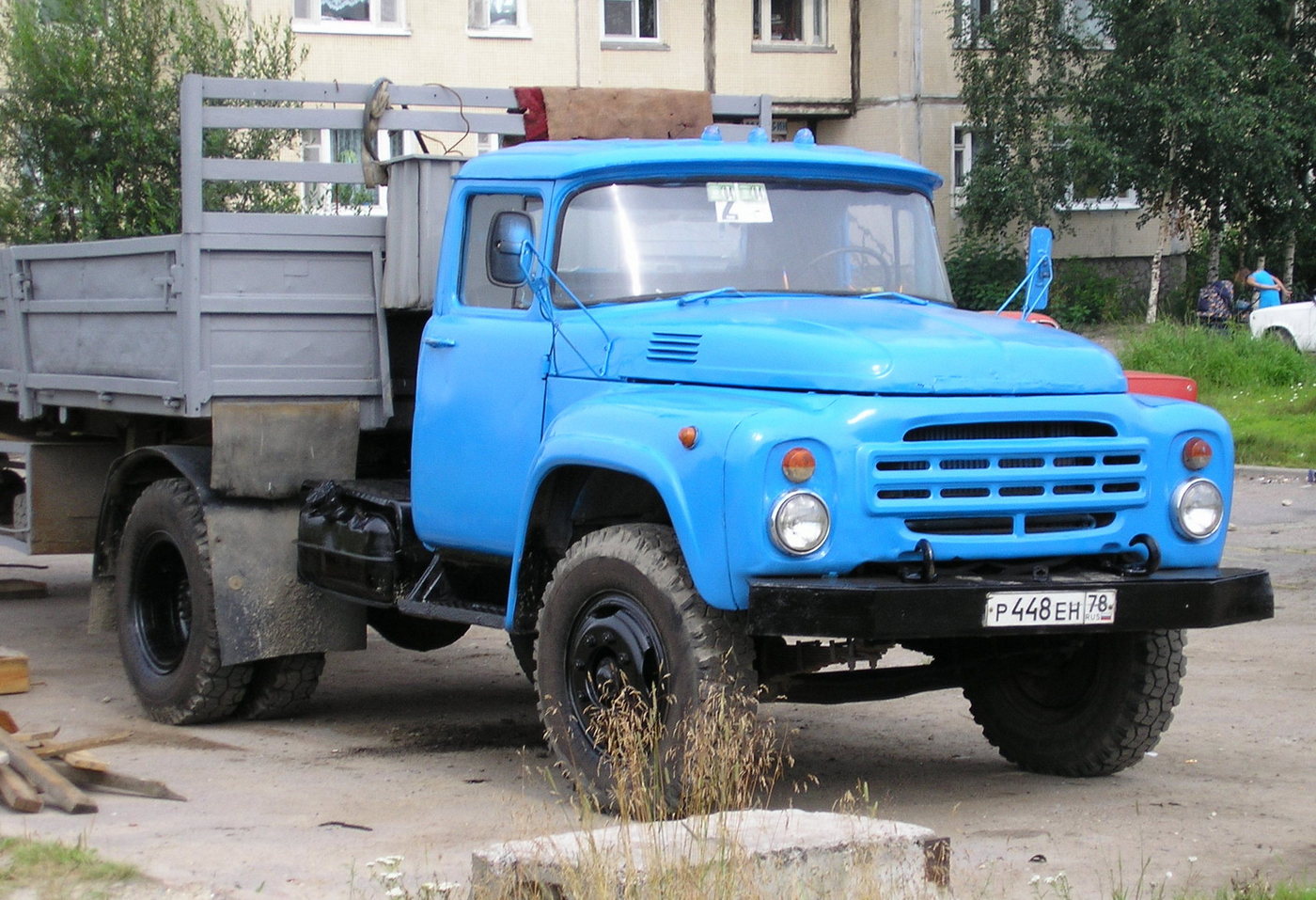 Седельный тягач ЗиЛ-441510 #Р448ЕН78. г. Санкт-Петербург,Российский пр.