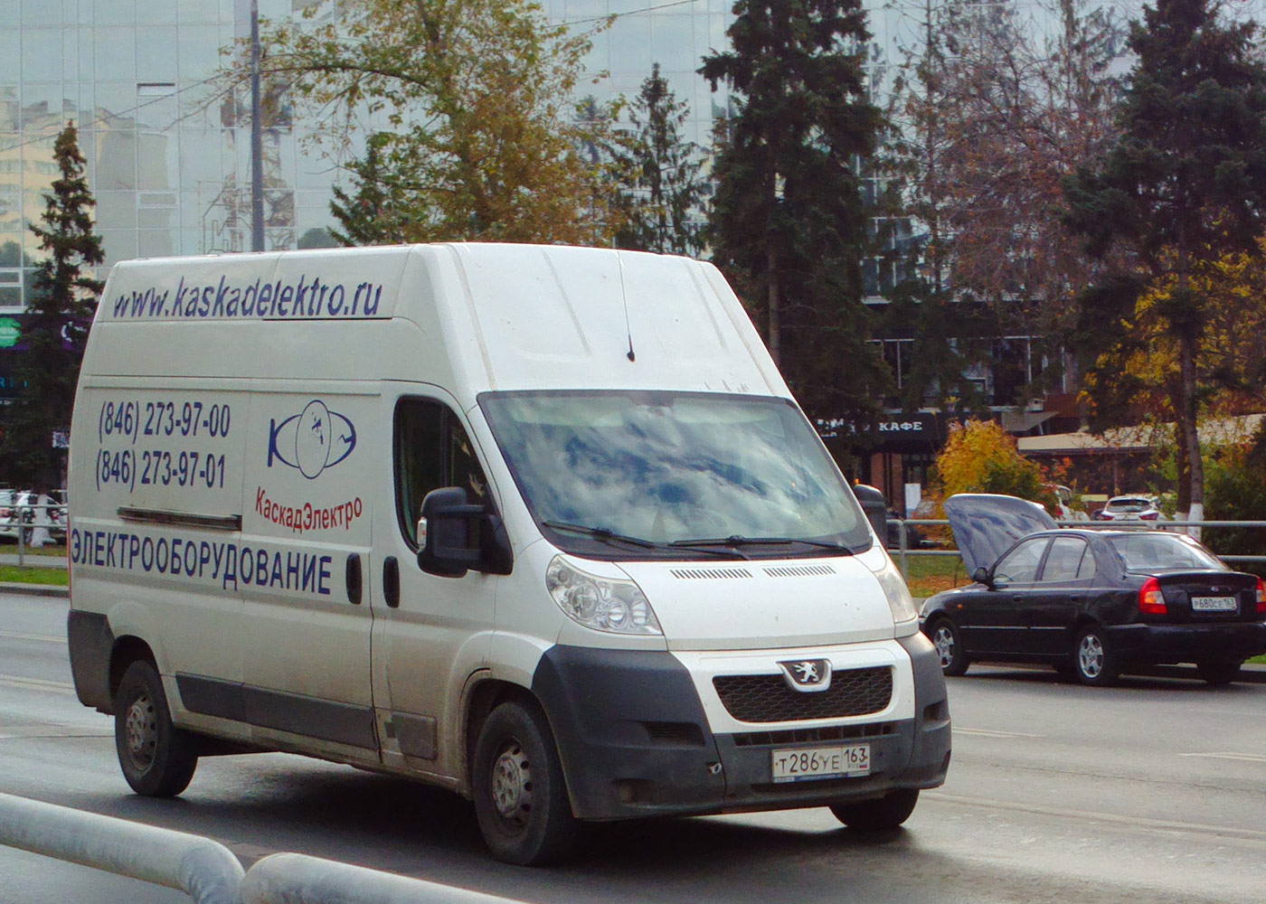Цельнометаллический фургон Peugeot Boxer #Т286УЕ163. г. Самара, Московское шоссе