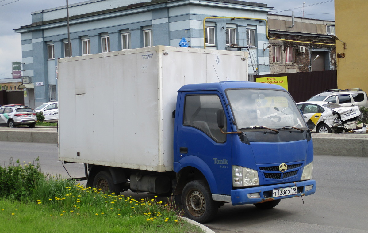 Фургон на шасси BAW Tonik #Т138СО178. г. Санкт-Петербург, ул. 2-й луч