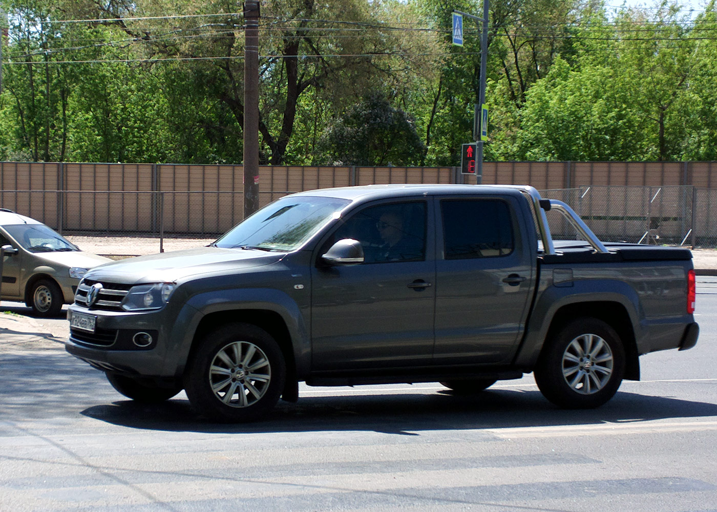 Пикап Volkswagen Amarok #К924ВВ763. г. Самара, ул. Мориса Тореза