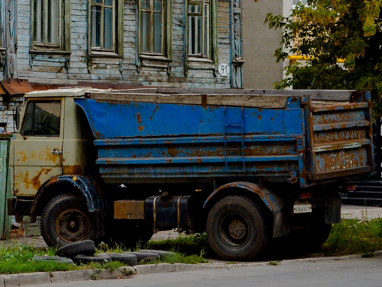 Самосвал МАЗ-5551 #А882АЕ63. г. Самара, ул. Пушкина